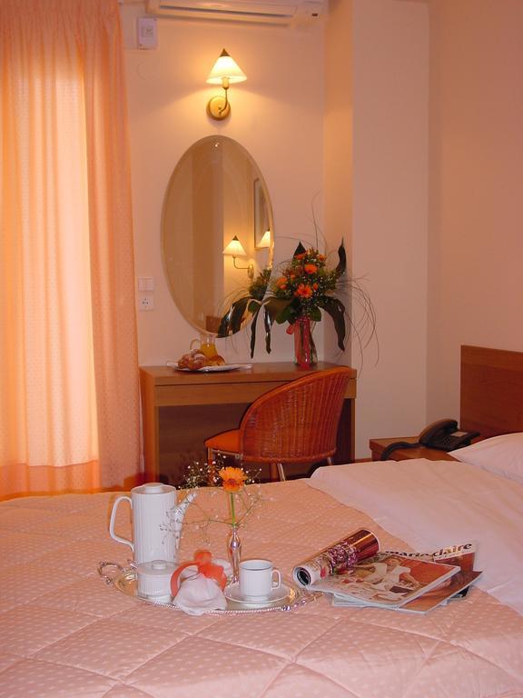 Hotel Naias Paralía Extérieur photo